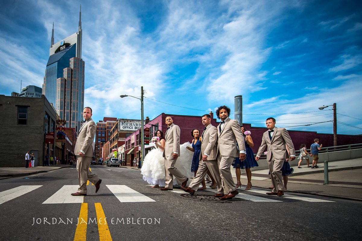 EmbletonJordan's tweet photo. #wedding #weddingparty #weddingseason #WeddingPhotographer #WEDDINGPHOTOGRAPHY #bride #Bridesmaids #groomsmen #groom #jordanembleton https://t.co/LV9UigKEBI