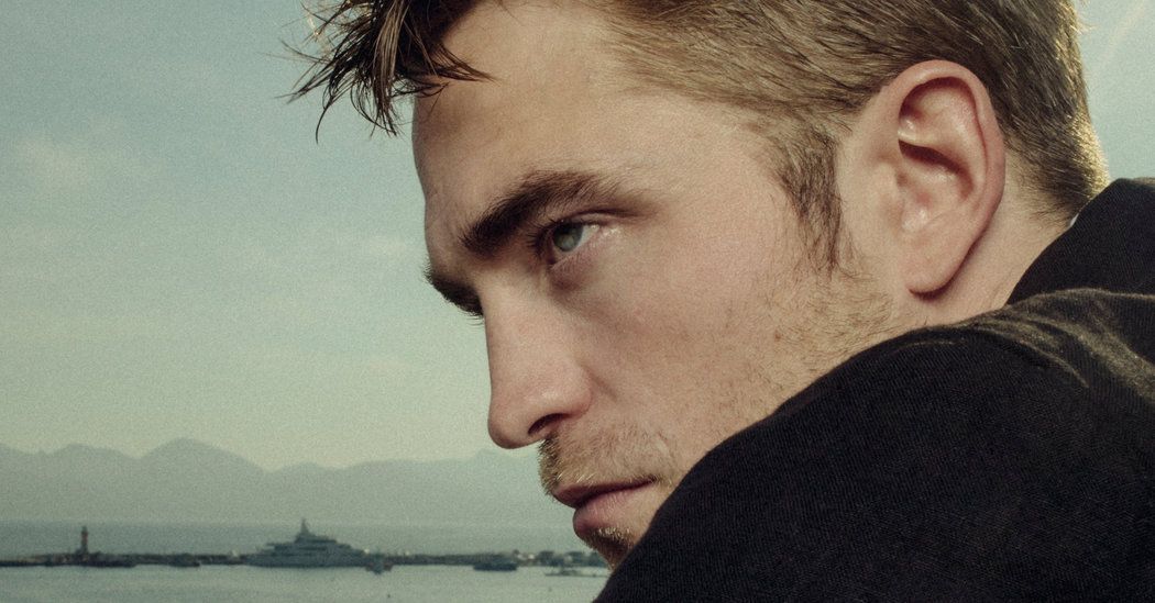 TapoosNetworks's tweet photo. Robert Pattinson Knows What You Think, but He Can Work With That
#tapoos #giveahoot #entertainment #movies

https://t.co/SYrdGRxsf3 https://t.co/P20FgxQqxk