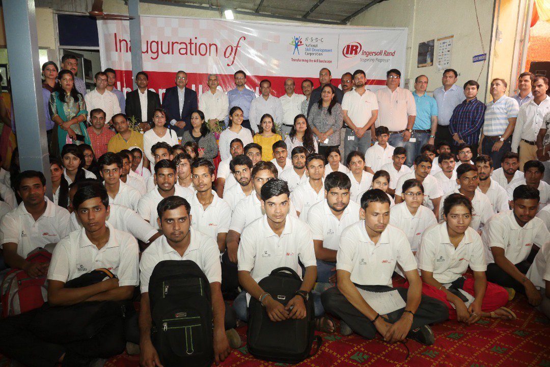 SkillsASDC's tweet photo. Inauguration of ASDC Centre at Gurgaon #AmassSkill @NSDCINDIA @MSDESkillIndia @RajivPratapRudy @RajeshAgrawal94 @JayantKrishnaIN @skcskg https://t.co/w1P6ffLn7Q