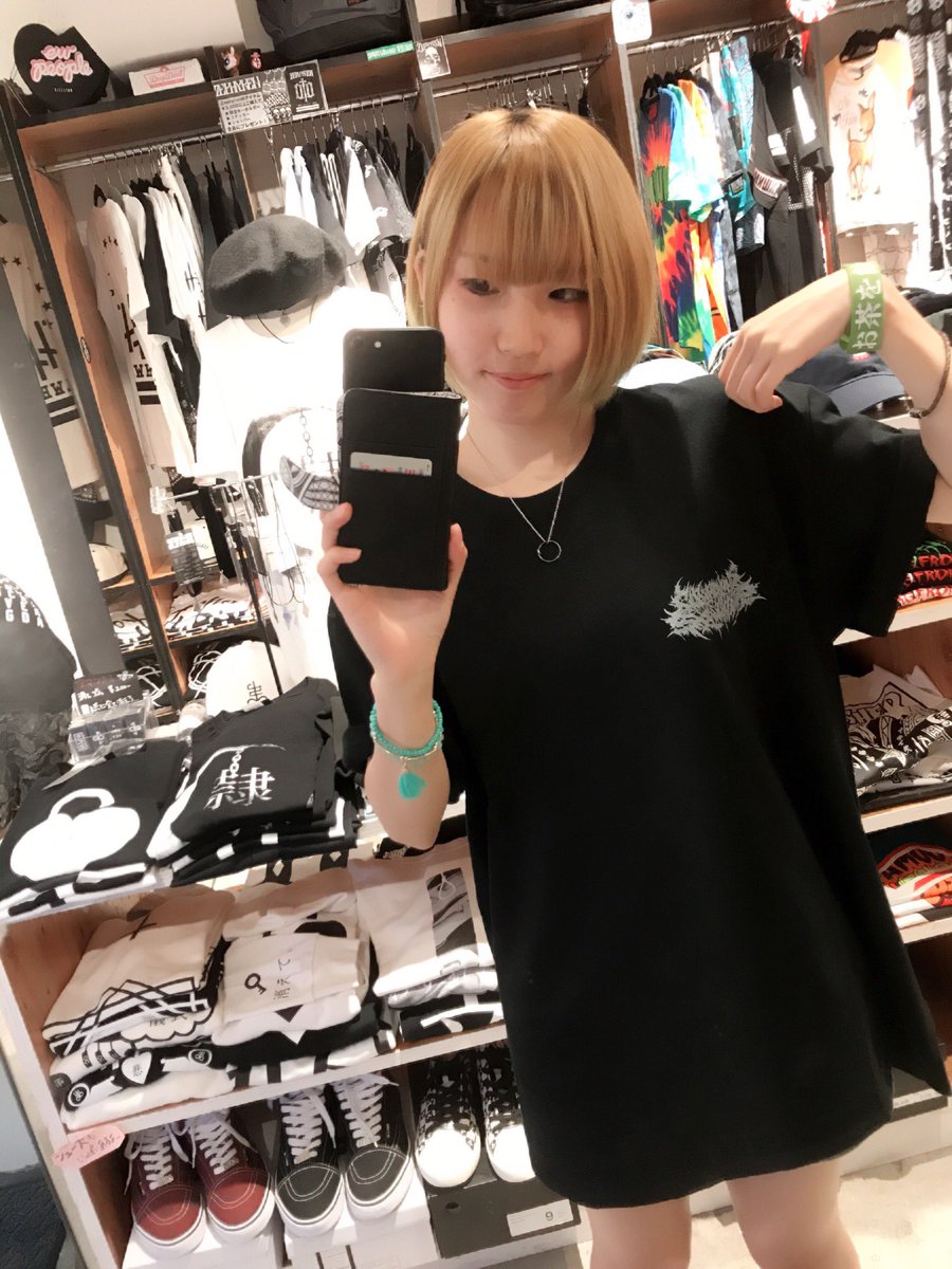 Gekirock Clothing Rtプレゼント開催中 On Twitter Babymetal Sim Crossfaithなどのデザインで知られる江川敏弘氏によるブランドgluttonous Slaughter ゲキクロで多数取扱中 Https T Co Y6hbepefwm ゲキクロは毎日22時まで営業 お店の場所は4枚目地図参照