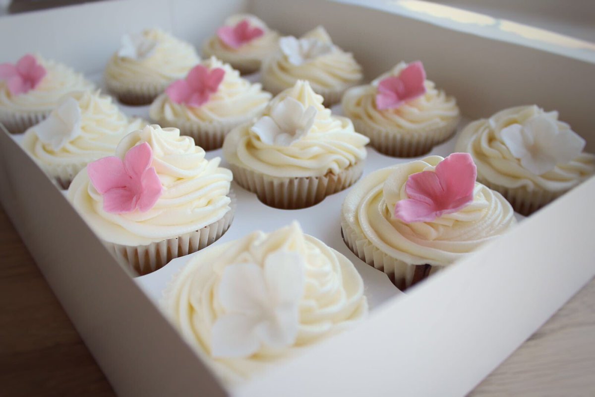 La Belle Cake Co tweet media