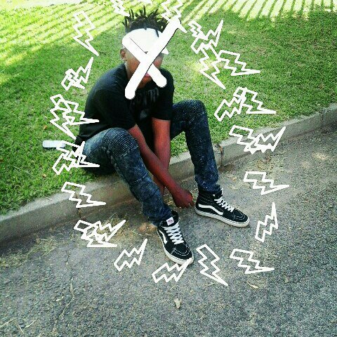 KidParadice's tweet photo. ടhe Fake° https://t.co/uCrtTi4hAU