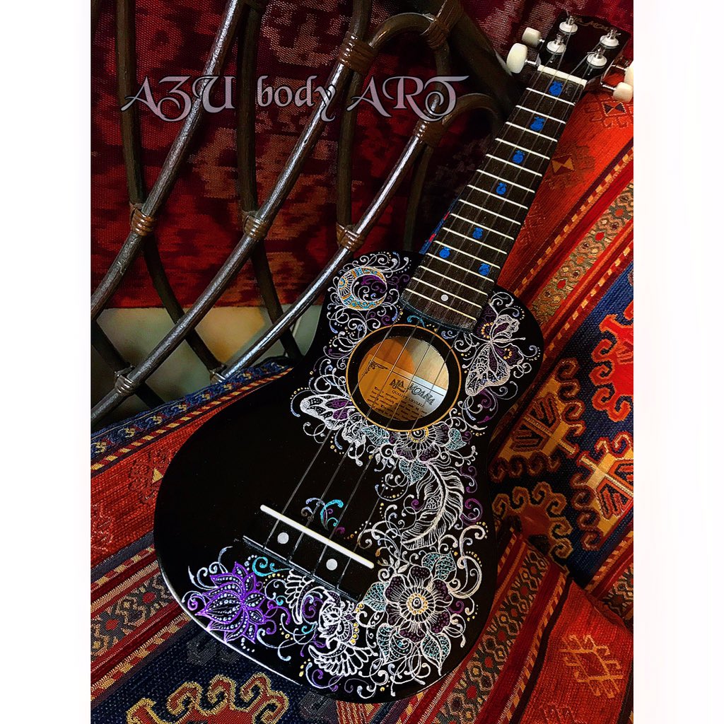 ウクレレオーダー品 #jaguatattoo #ジャグアタトゥー #メヘンディ #ヘナタトゥー #ボディーアート #ボディーペイント #フェイクタトゥー  #オーダーペイント #ウクレレ, image size:1024x1024