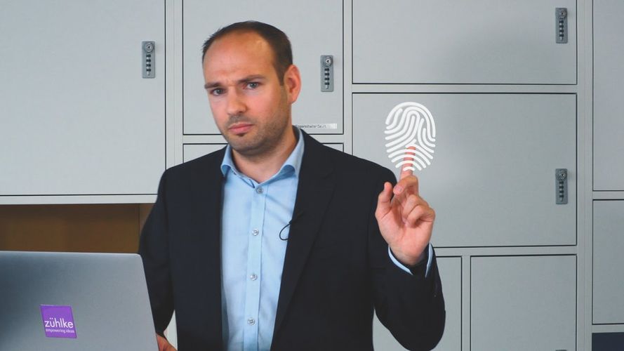 sibylle_kammer's tweet image. Gibt es überhaupt ein wirklich sicheres Internet? Dr. Raphael Reischuk zeigt an der #DigitSummit Auswege. zuehlke.smh.re/W1