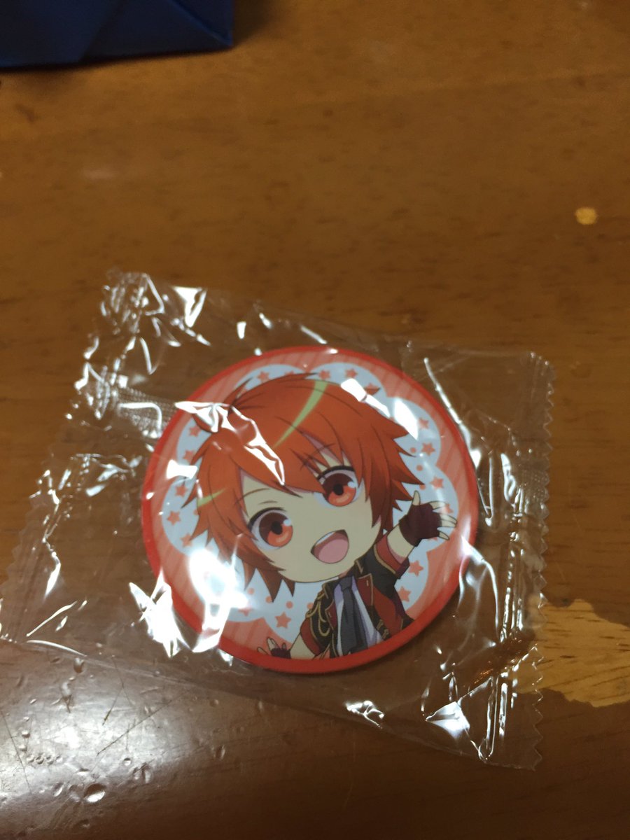 rain_hika's tweet photo. これもトキヤさんか那月さんに交換してもらえませんかね？ https://t.co/ZCChs6E5sQ