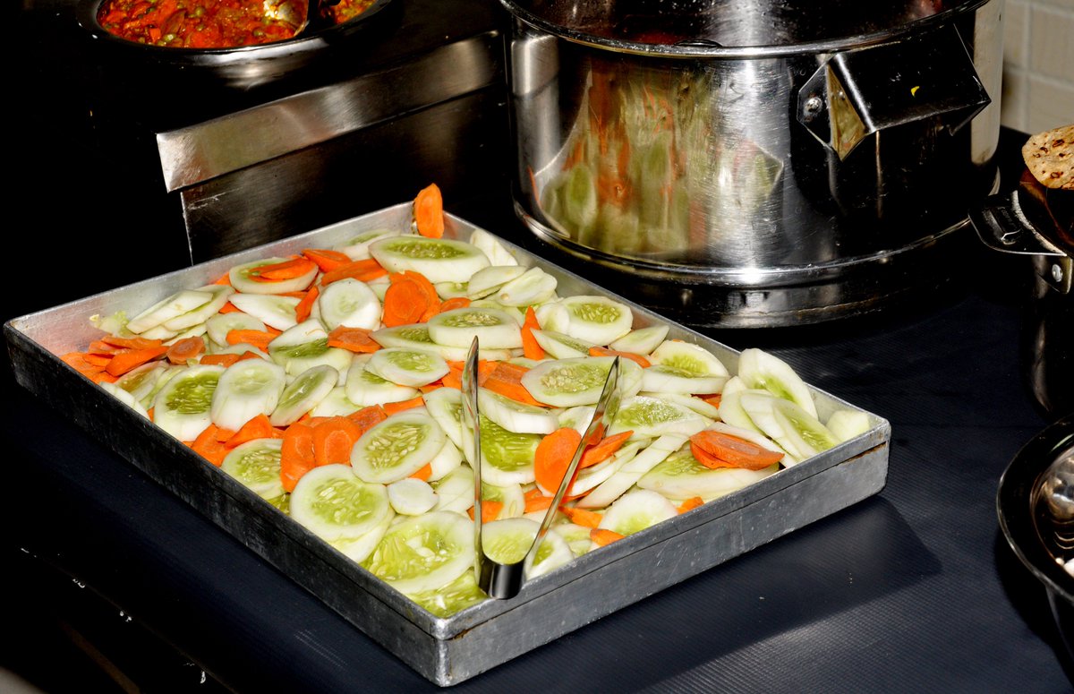 ViandsIndia's tweet photo. #DailyMeal #Buffet #Corporate #FreshSalad #Baner #Pune https://t.co/HsvCGXud5t