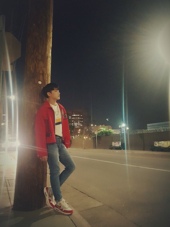 [TRANS] <a href="/pledis_17/">세븐틴(SEVENTEEN)</a>: [17'S HOSHI] The mood when filming the MV&gt;&lt;
I'm going to get ready, so let's end it now~ See you again later Carats~~