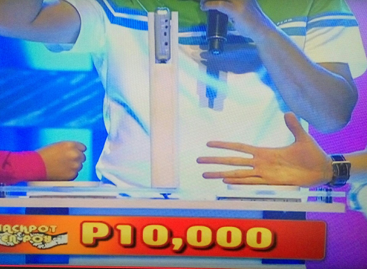 BibisNoona's tweet photo. Panalo ang kamay! Sakop na sakop pati fez ni Bossing eh! 😄😏

#ALDUBGloriousMess https://t.co/69A2Ojzodu