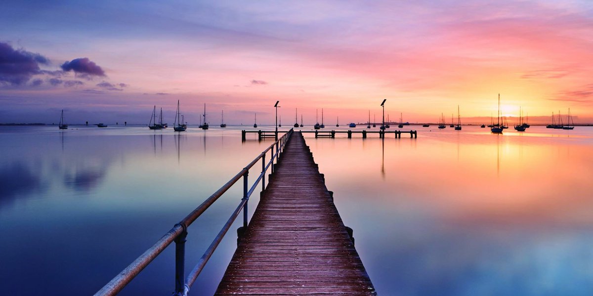 GreaterGeelong's tweet photo. Submit your photos of Greater Geelong for the chance to have them included in our 2018 Geelong calendar. https://t.co/6nyIV1UNxY https://t.co/OgoDOY67ZT