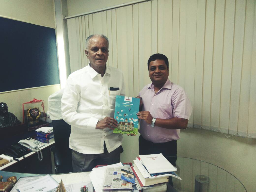 asmaacademia's tweet photo. Mr. @jainrahul_info met with Symbiosis International University, Pune Chancellor, Dr. SB Mujumdar recently. #ASMA2017 #SocialMediainAcademia https://t.co/OaznJOXtQD