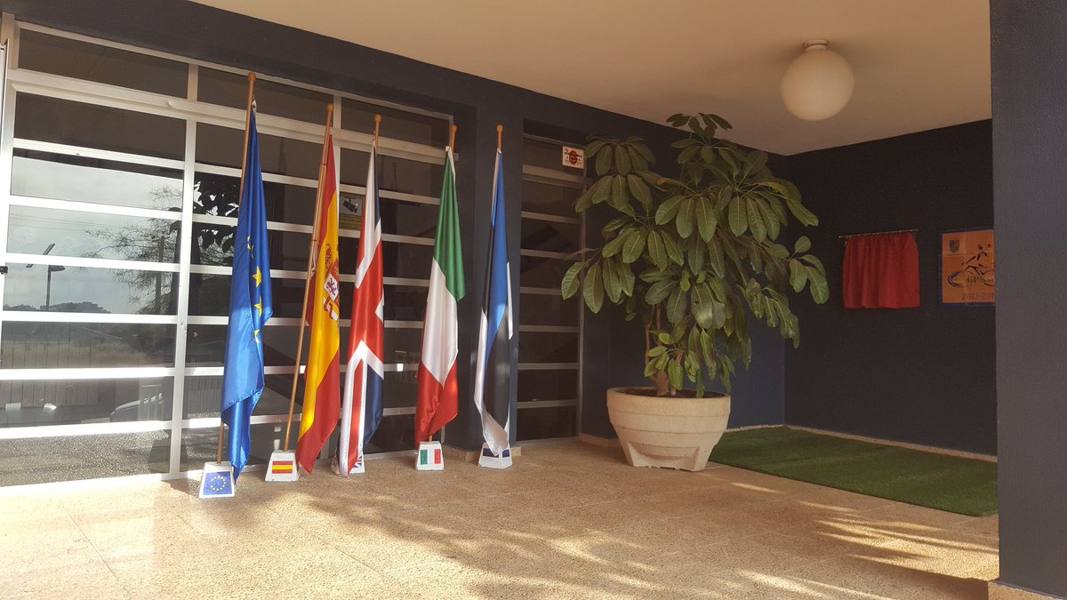 PaidosDenia's tweet image. Ya está aquí nuestra semana más europea...#Erasmusplus #SmartMaths #paidoseneuropa