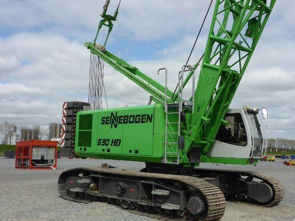 MHeezenBV's tweet photo. Machinist worden op deze mooie machine? Bel 040-2621815 en vraag naar dhr. M. Lamber.#Heezen #MHeezen #sloop #sloopwerk #vacature #machinist https://t.co/BuPmDTkYLR