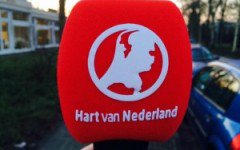 Zappenblog's tweet photo. SBS 6 profiteert van veranderingen op late night https://t.co/khbtg7ApTI https://t.co/mBvlRScWEL