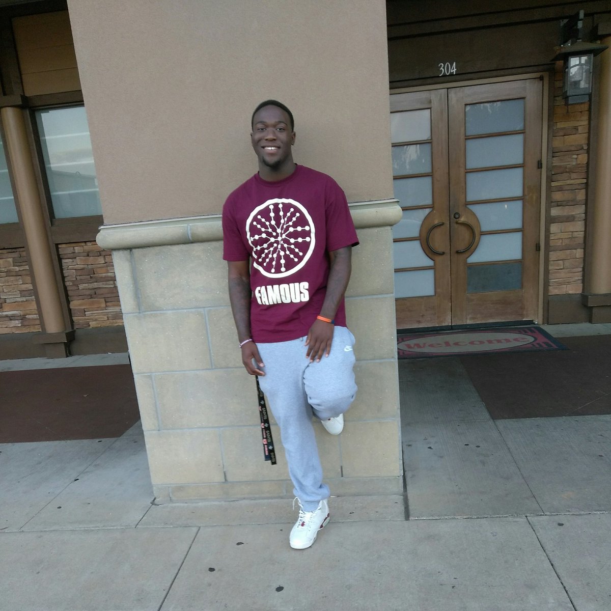 XKingMay's tweet photo. #NewProfilePic https://t.co/mEwYT4pB1x