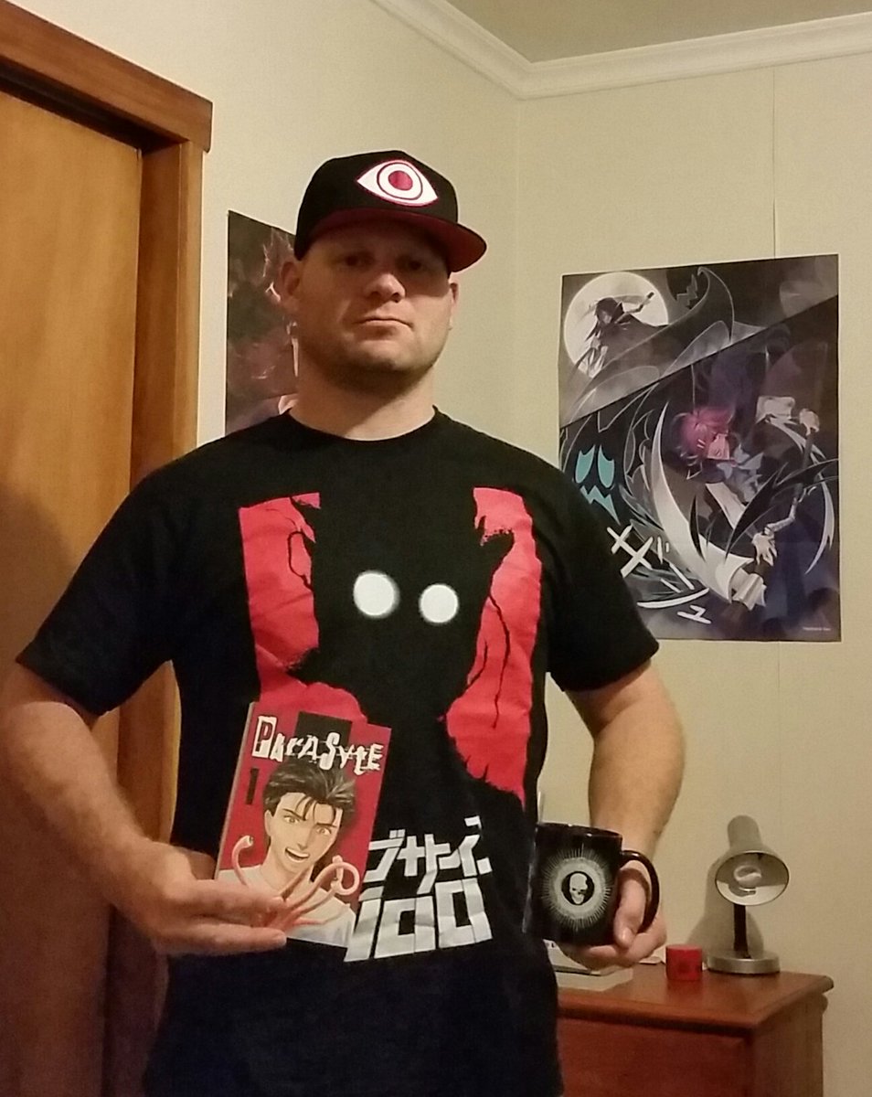 cheajani's tweet photo. #lootanime cheers for the new digs loot team Im ganna get my self a coffee and drink it in the dark. https://t.co/kn1facWLKO