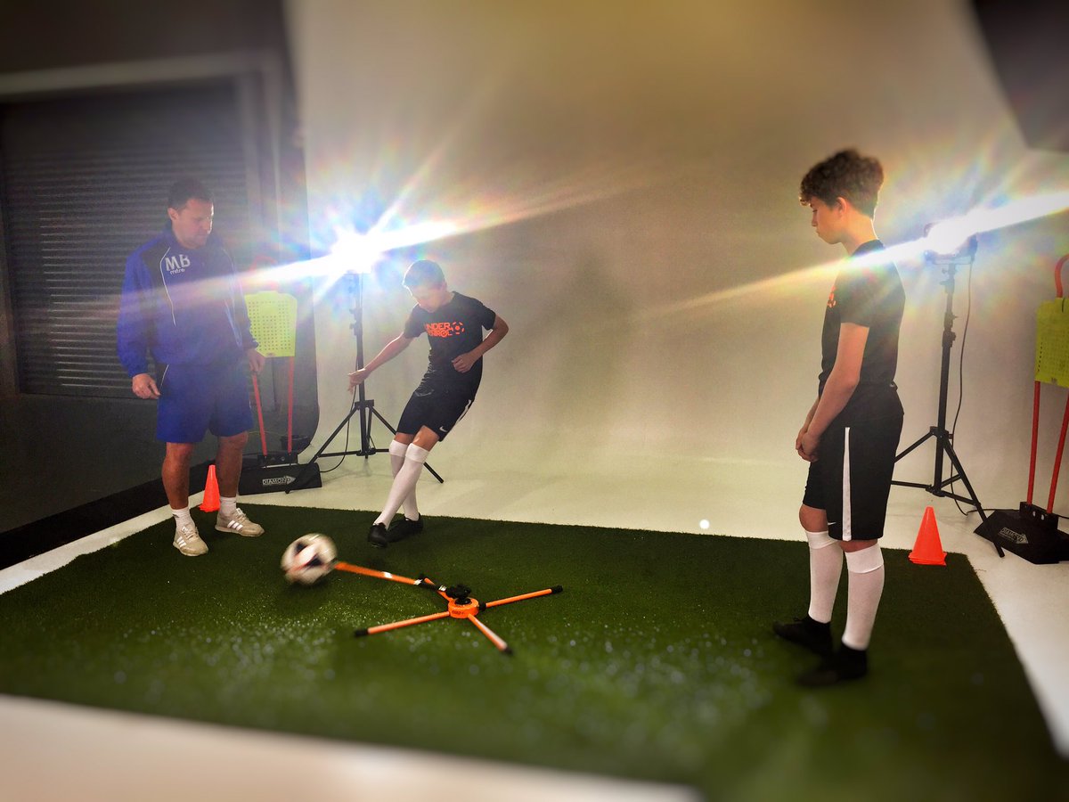 FantasticAndy's tweet photo. Great day filming #under control with @Harryjhobson @james_Brewfitt @paulwhitcroft @fantastic_luke . Massive thanks to @HDTWOphoto https://t.co/6b6qVa119b