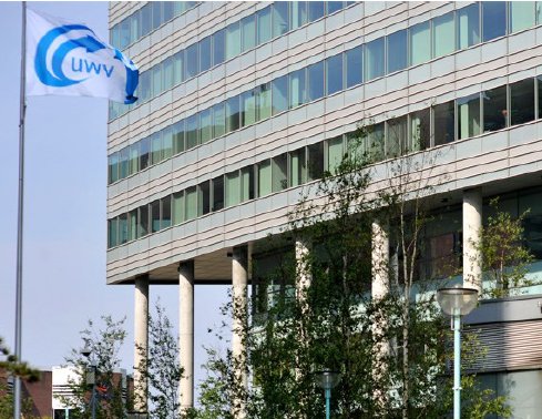 AanbestNieuws's tweet photo. UWV heeft voor €65,5 miljoen aan onrechtmatige inkopen in 2016 https://t.co/s8ScB1hS9A https://t.co/Xbhx5cjDIv