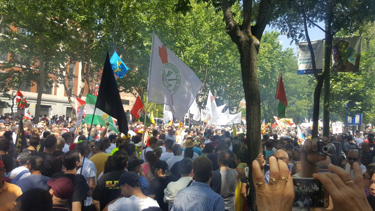 YoTaxiLaRevista's tweet photo. #taxi #yotaxi #taxiespaña #Madrid #30MM30 https://t.co/zMLKYaeY4z