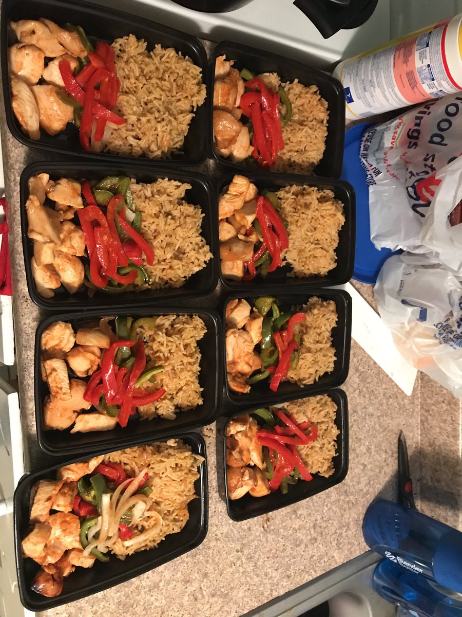 _ChefDon_'s tweet photo. Food prep of a Fajita chicken bowl #Chefdon https://t.co/oj388iWmRW