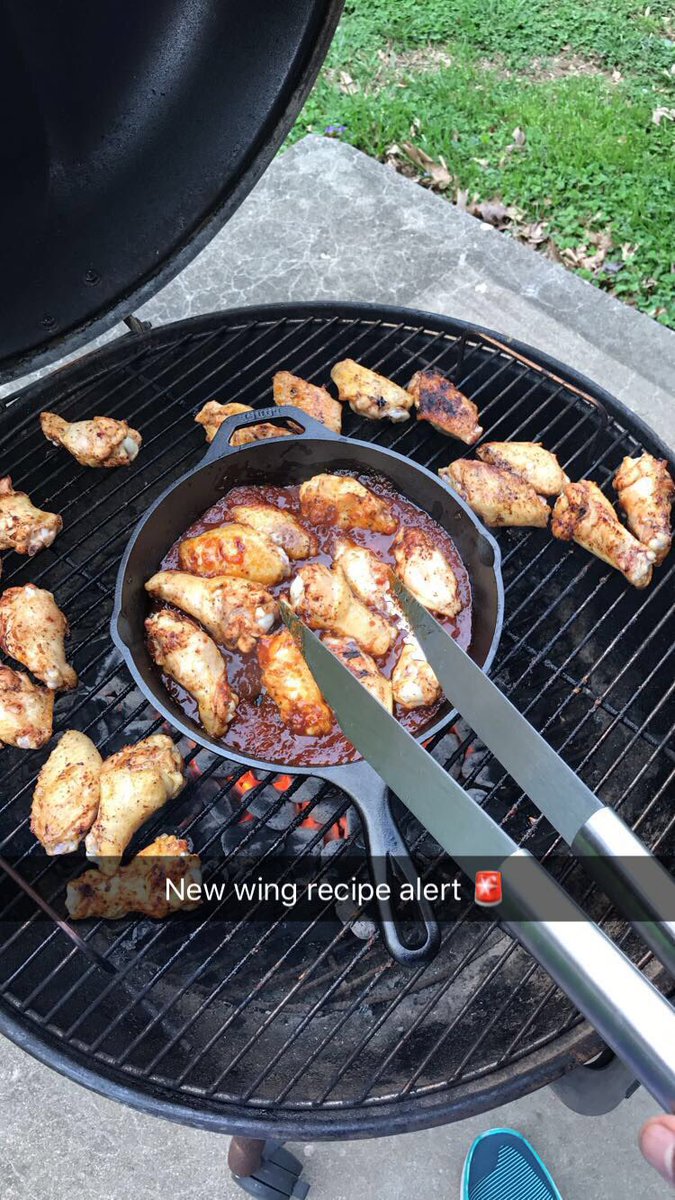 _ChefDon_'s tweet photo. Honey bourbon grilled wings #Chefdon https://t.co/cC77LYSuP3