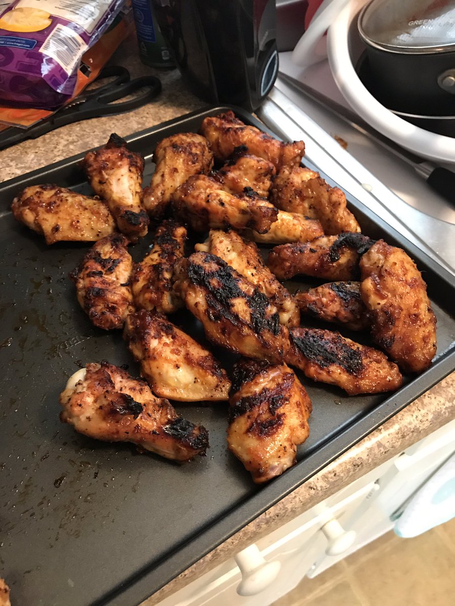 _ChefDon_'s tweet photo. Honey bourbon grilled wings #Chefdon https://t.co/cC77LYSuP3