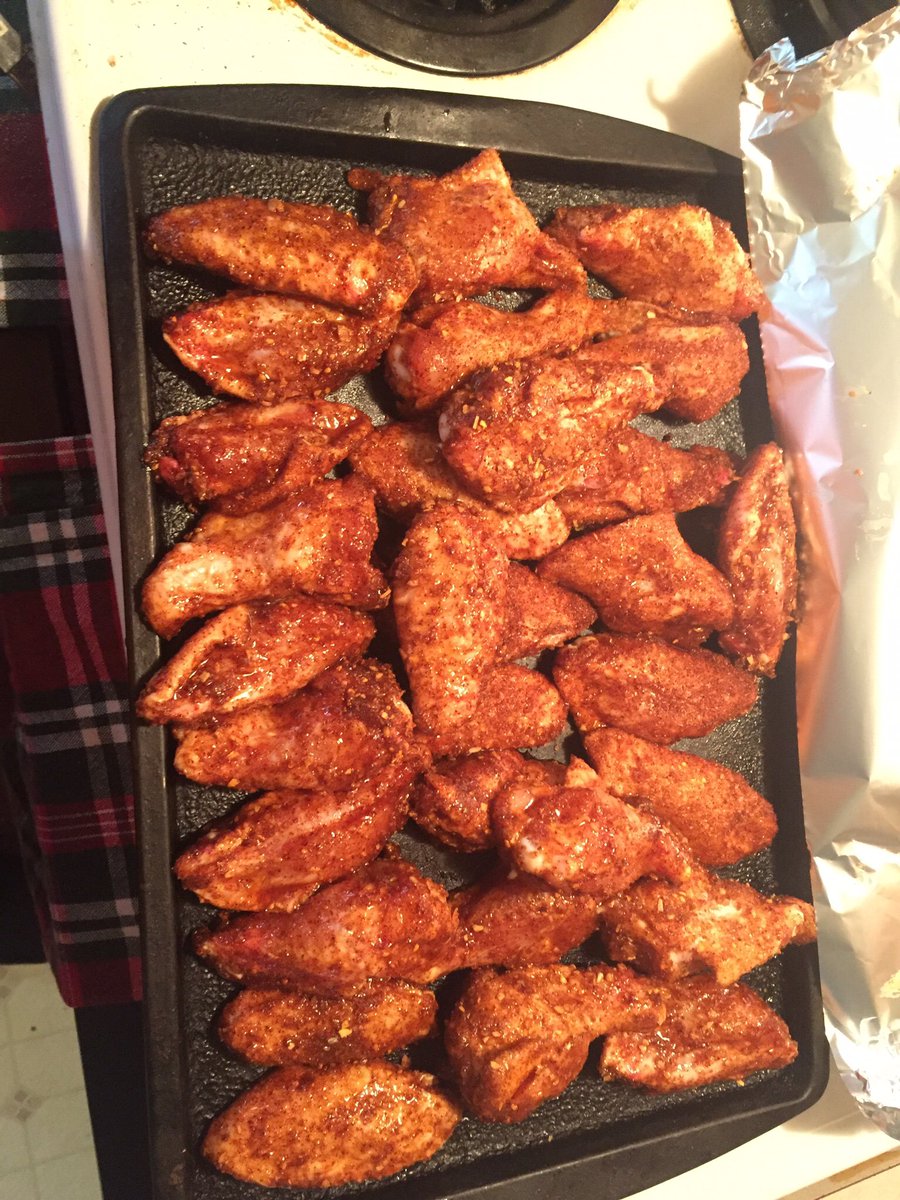 _ChefDon_'s tweet photo. Hot BBQ wings #Chefdon https://t.co/3W4EUSi5Q3