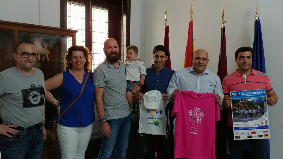 Presentada la II Carrera y Marcha Solidaria Down Cieza fb.me/8HsNZC7Tn