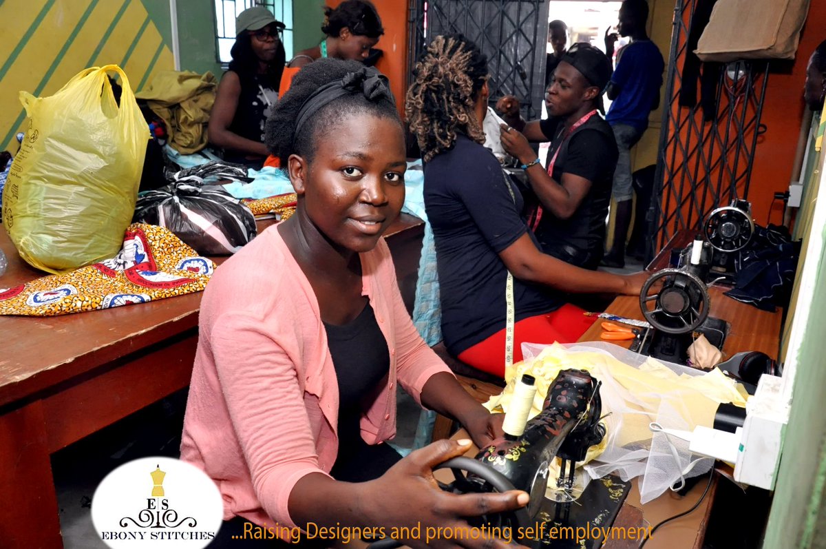 RaisingDesigner's tweet photo. Here is Omowunmi during one of our class with 2016/17 set.. #Ebonystitches #RaisingDesigners #PromotingSelfEmployment https://t.co/eB2uShi80w