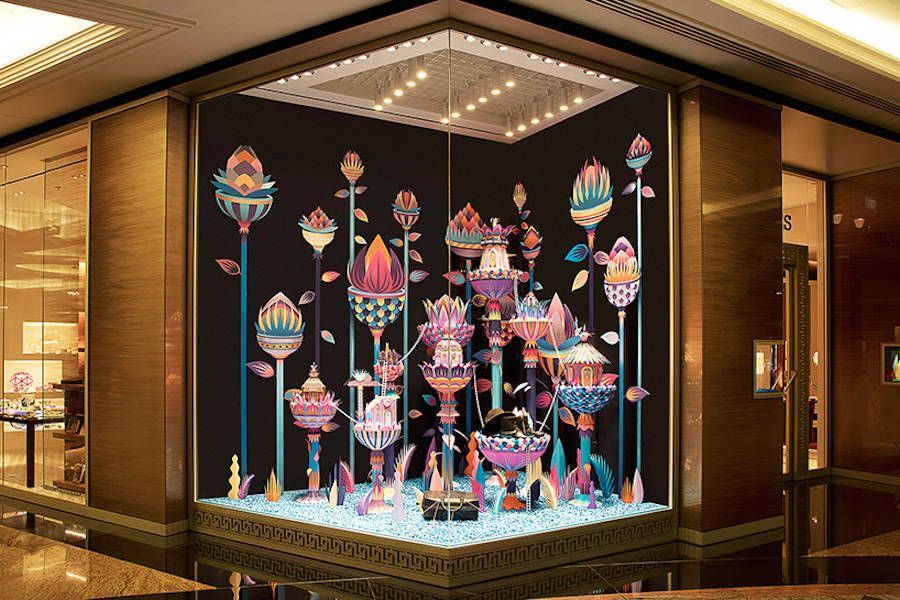 fubiz's tweet photo. New Dubai Hermès Store Windows by Zim &amp; Zou https://t.co/P8E6mvq1i5 https://t.co/EDw6S9nUxe