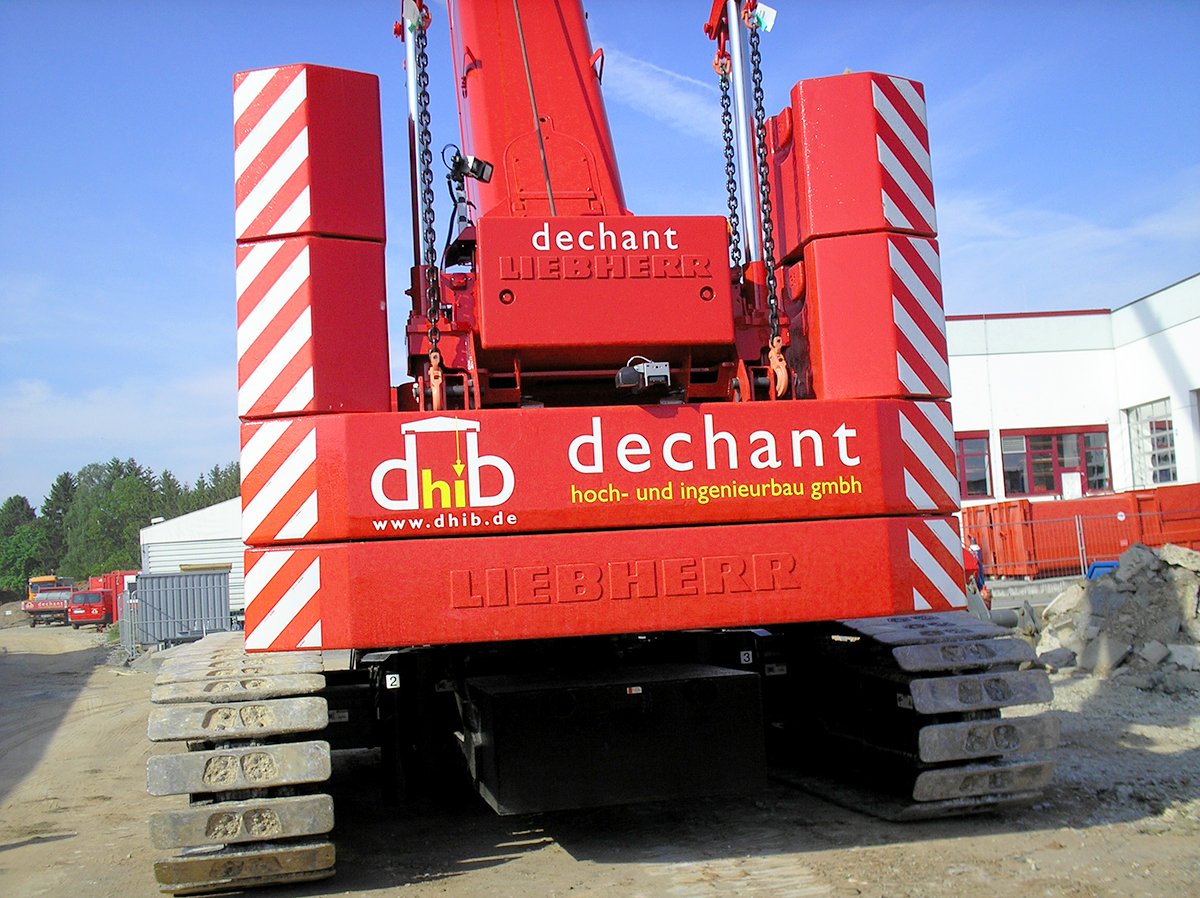 dhib2000's tweet photo. Neuer Stareinkauf für unseren Maschinenpark! Der Liebherr LTR 1100 strotzt vor Tatendrang. https://t.co/5GK7B3NIf9 #dechant #liebherr #kran https://t.co/4QDrkIAOq0