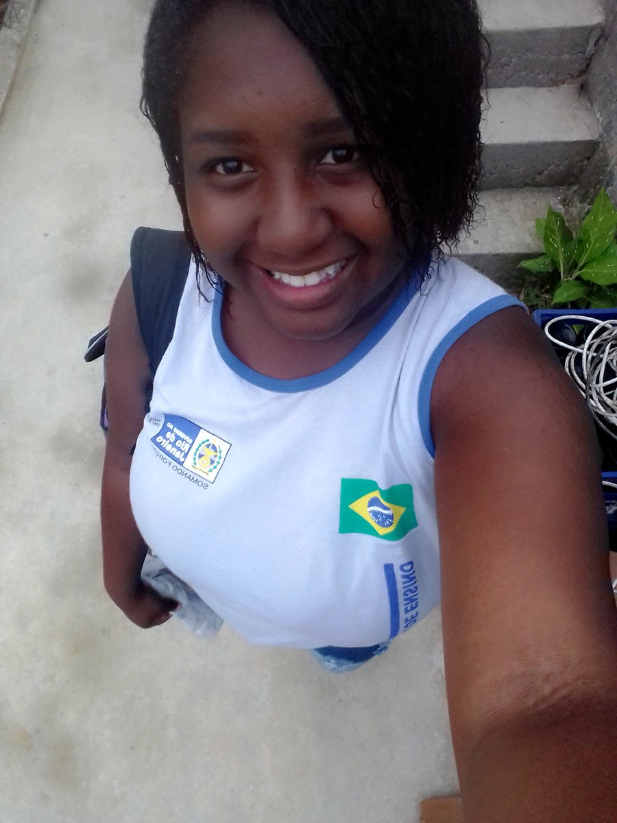 juliia254's tweet photo. Bom dia
#FuiEscola😍 https://t.co/60qLjIqq9Y