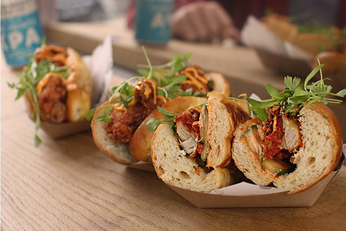 ESReveller's tweet photo. Judging London’s best sarnies @SandwichFestUK https://t.co/Bm8kX60nML https://t.co/8hLhySqK9c