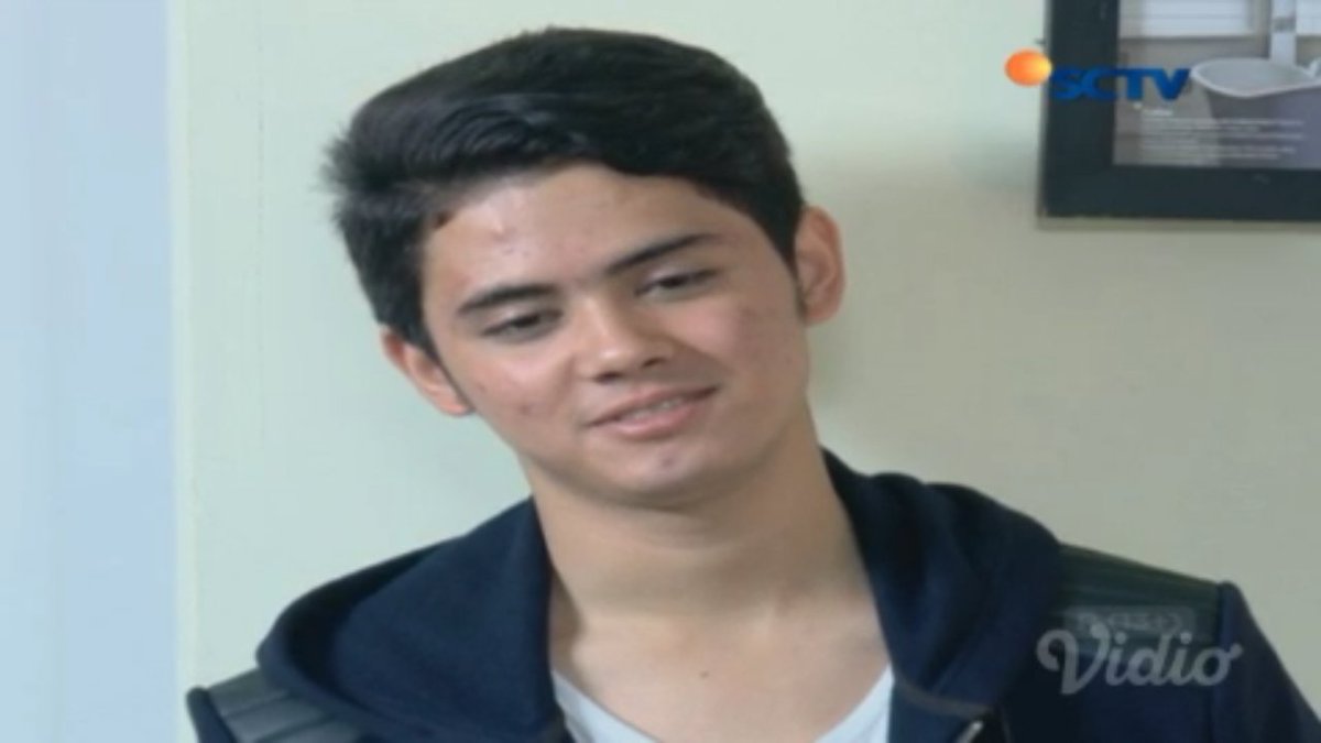 aliandodearest's tweet photo. Bahagianya Juan https://t.co/6ISta3wBPW