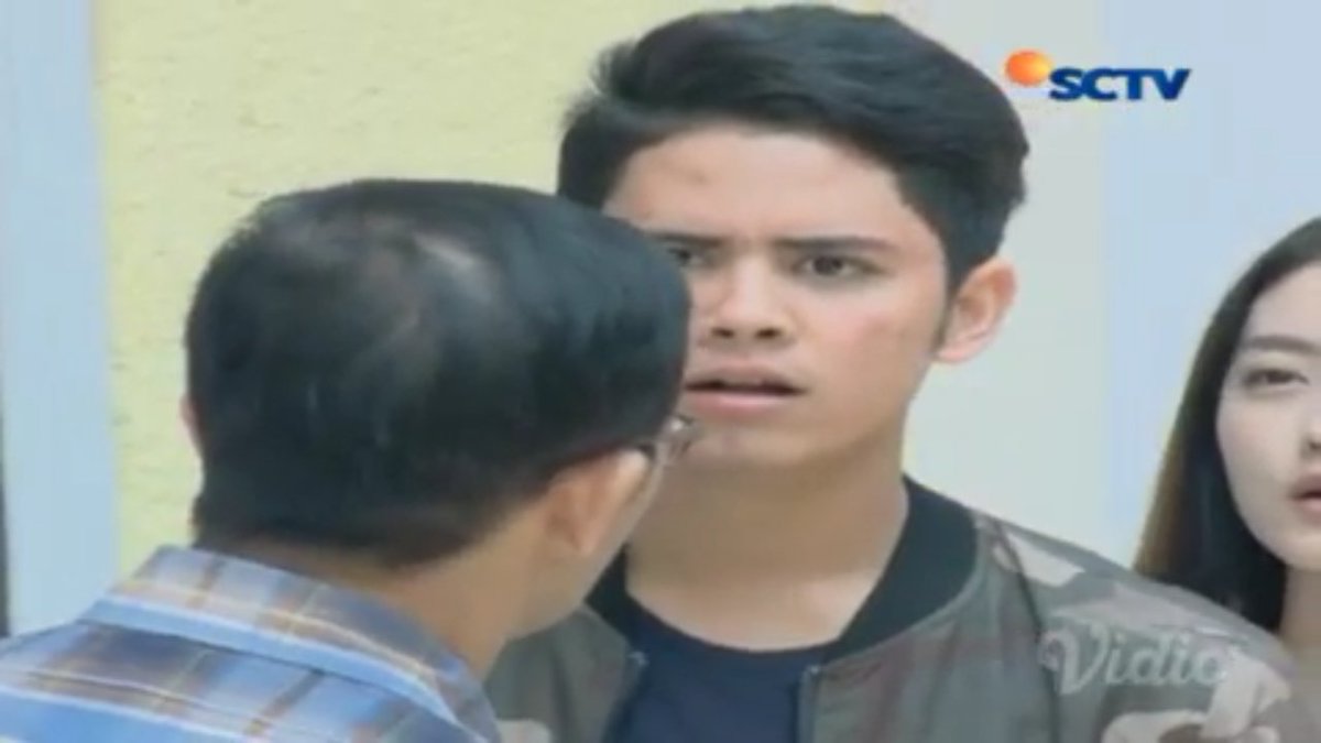 aliandodearest's tweet photo. 😂😂 https://t.co/wNy53mW3HB