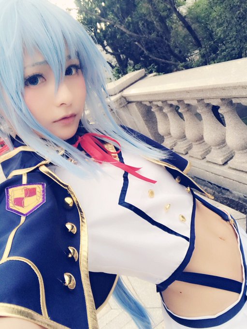 Twitterのコスプレ画像16