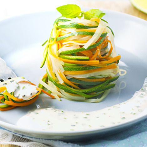 St_Moret_FR's tweet photo. Simple, jolie et équilibrée cette recette de Tagliatelles de légumes au #StMoret https://t.co/4iFOL0KnmR https://t.co/nztYJGV8kg