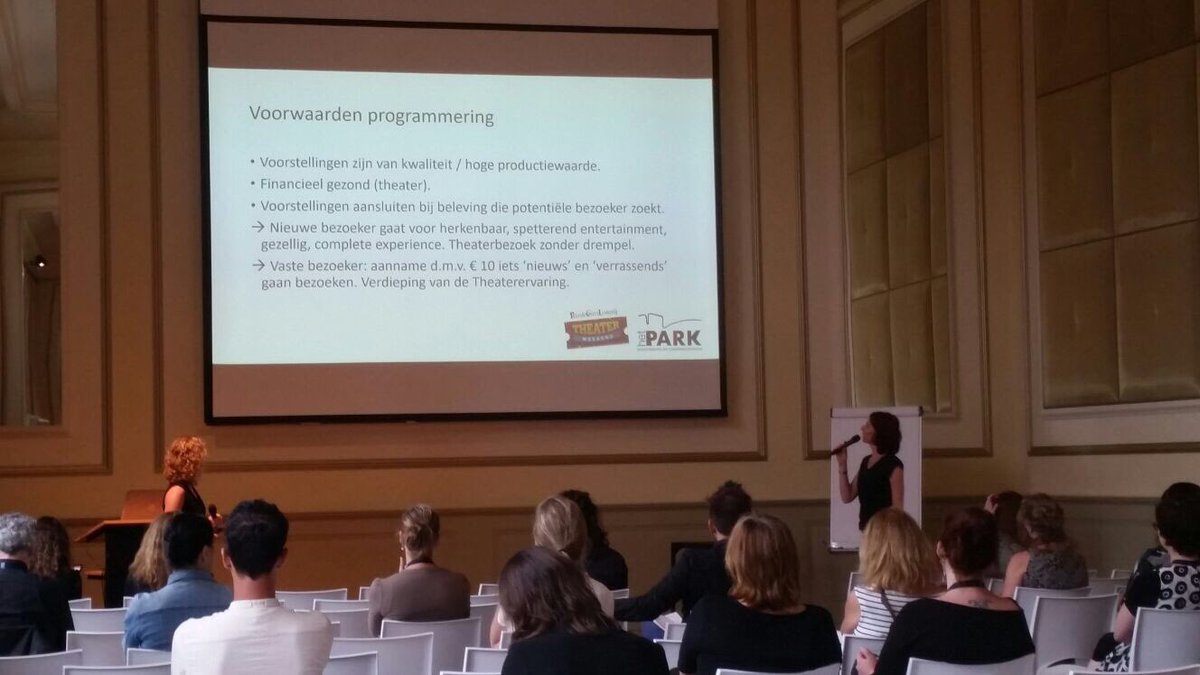 Presentatie over <a href="/Theaterweekend/">Nationaal Theaterweekend</a> <a href="/hetpark/">Schouwburg Het Park</a> en onze successen gedeeld met collega's in podiumkunstensector! #cpk2017  #westfriesland