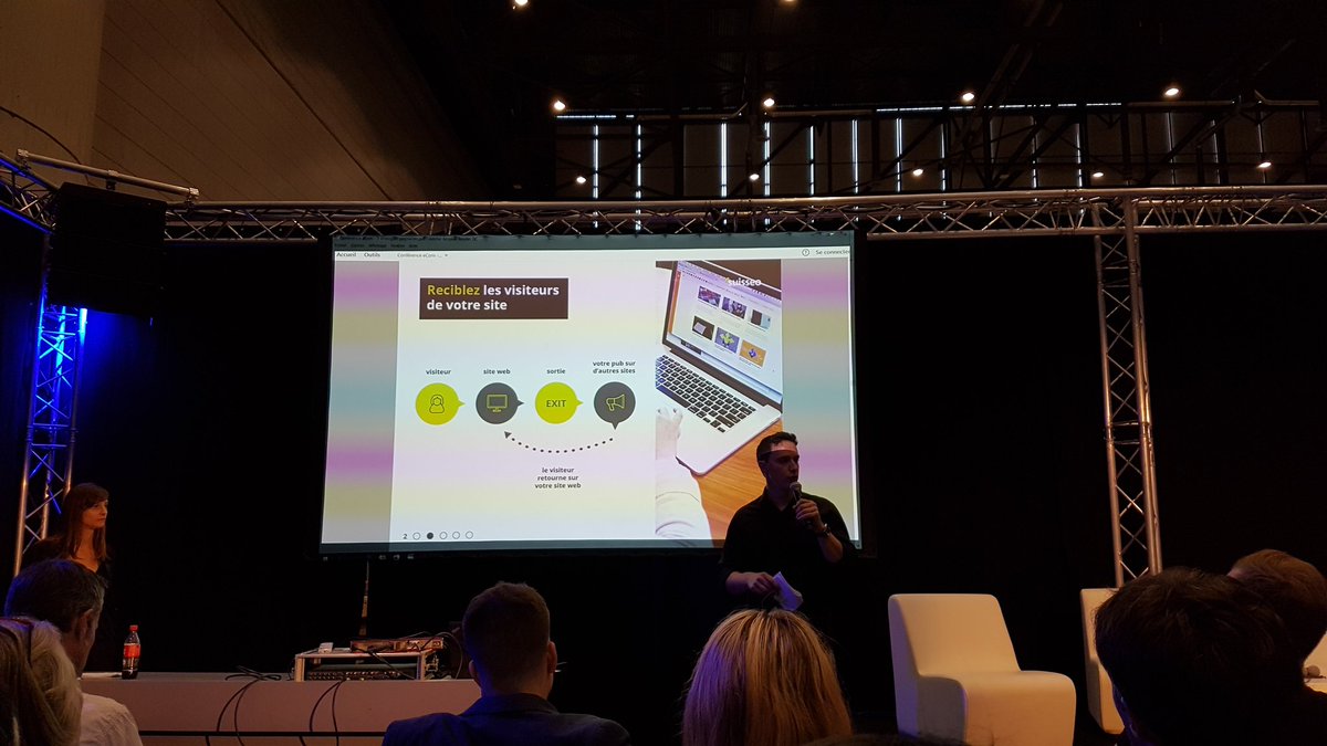 Nativs_CH's tweet photo. Conférence sur la publicité #programatique au salon eCom #essp17. https://t.co/wF9xzeWXxD