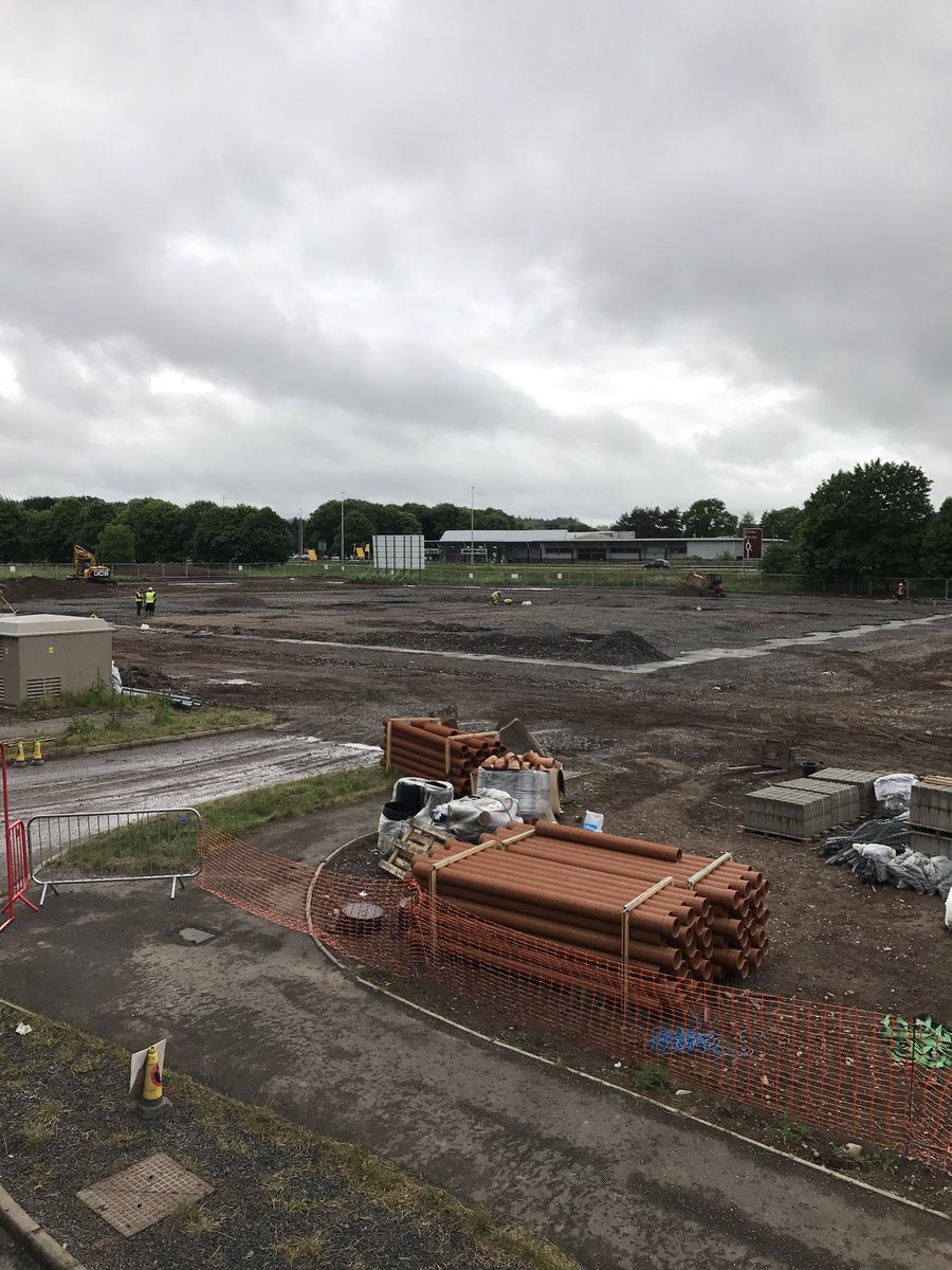 shadden_scott's tweet photo. New car showroom #Perth #motormile were ready for steel #onprogramme @investinperth well done all the team at @HaddenConstruct https://t.co/HdRbMdRtca