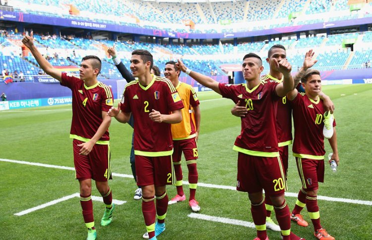 #MundialSub20 🏆

FINAL: Venezuela 🇻🇪 1-0 Japón 🇯🇵

La Vinotinto se metió en Cuartos de Final del certamen ¡Bravo muchachos!