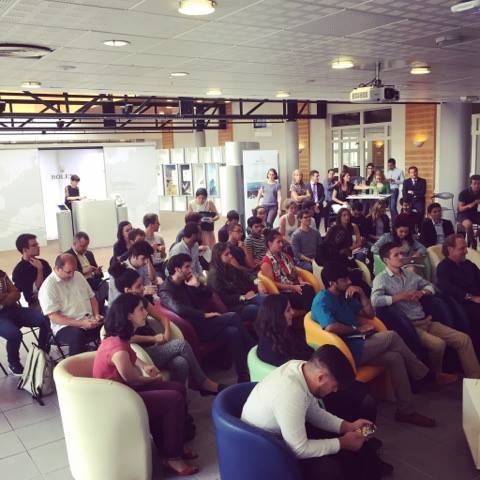 🍴 Un Brown Bag Meeting dans les règles de l'art avec <a href="/MPTasso/">Musique pour Tous</a>  🎸 🎷, @activ_action 👔💼 , <a href="/ngmodt/">Nos grands-mères ont du Talent</a> 🍝 🍪  &amp; @Teachforfrance 👦🏻✏️ !