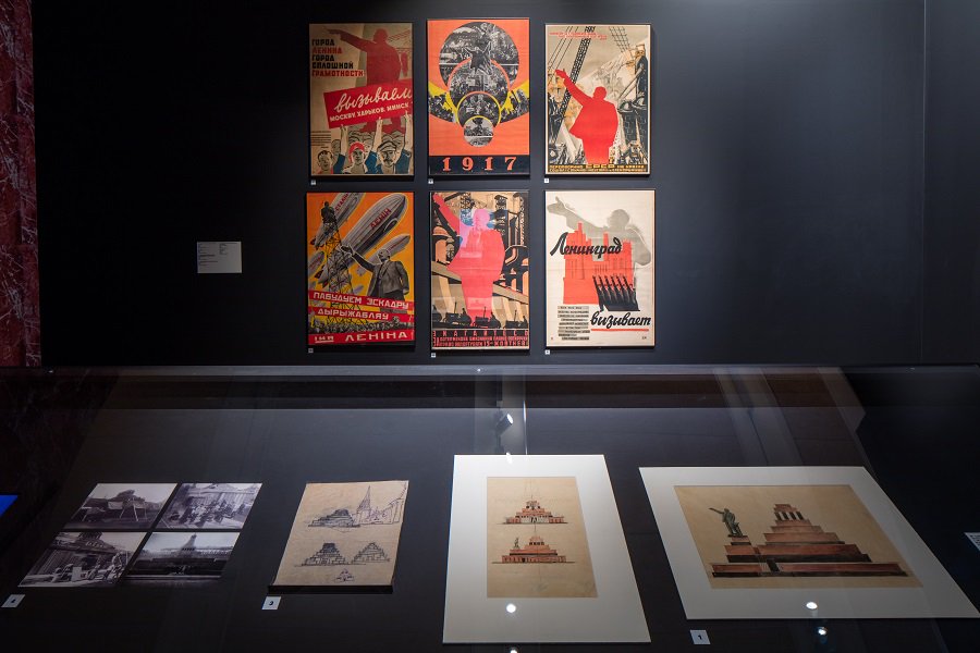 DesignMuseum's tweet photo. It's your last chance to see #ImagineMoscow before it closes on Sunday | Rated ★★★★ by the @standardnews https://t.co/oi0bUTIcAV https://t.co/ZQkwysNiRU