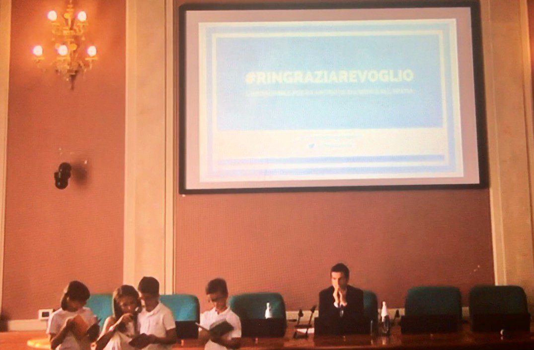 RingraziareV's tweet photo. #RingraziareVoglio perchè sono vivo!
(Alessio, 7 anni)
La "Kids Edition" di #RingraziareVoglio ieri al @MiurSocial per #socialmediaeducation https://t.co/u2mTDmqYOJ