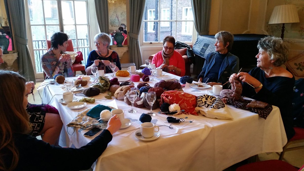 knitforpeace's tweet photo. Studies have shown that those who participate in mental, social or productive activities, like knitting, have a lower incidence of dementia. https://t.co/RLrthtg4A7