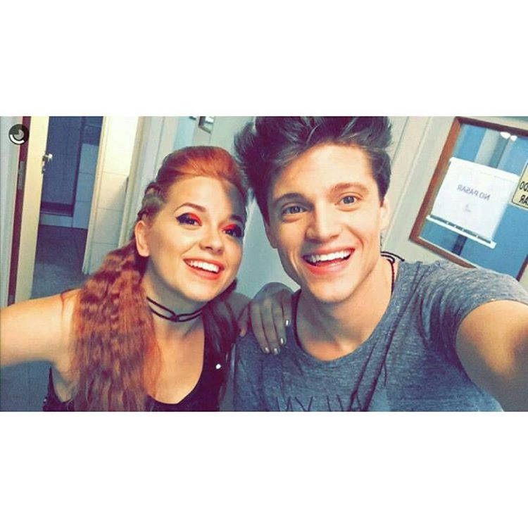 AudioAnaJara's tweet photo. ❤👑 Detrás la escena de la segunda competencia @anajaramartinez @lionelferro https://t.co/xZb1Xb05BF