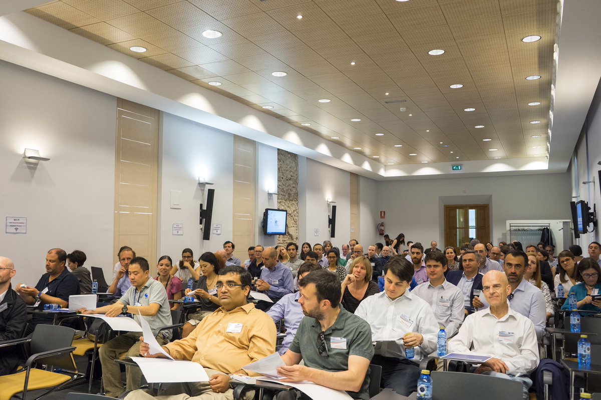 Roberto_IEU's tweet photo. Researchers examine digital era challenges - https://t.co/kKDdmawNPU @IEuniversity https://t.co/aP7jRekvbx