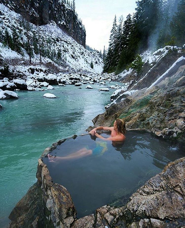 CampCanada's tweet photo. We know where we'd rather be right now 🙌🏻 https://t.co/3gZdCjRJKH