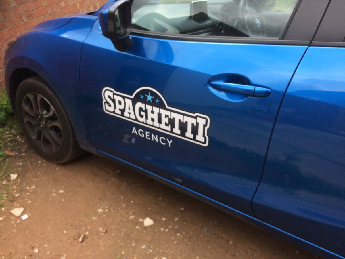 aesgraphics1's tweet photo. Another vehicle graphic, working 365 days of the year finding more business for @SocialMediaTodd  @Spaghetti_Jo #spaghettiagency #warwick https://t.co/ri3nENUOBL