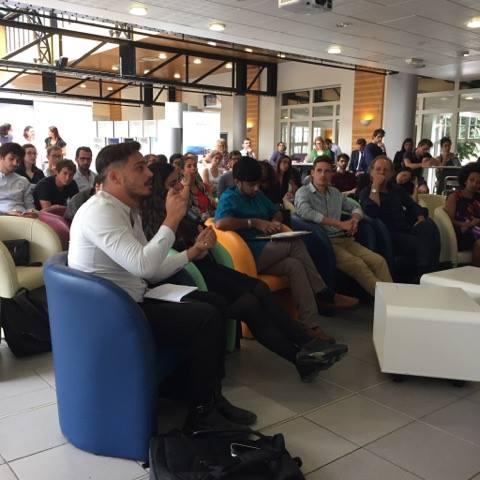 Le jury prodigue des conseils avisés aux participants