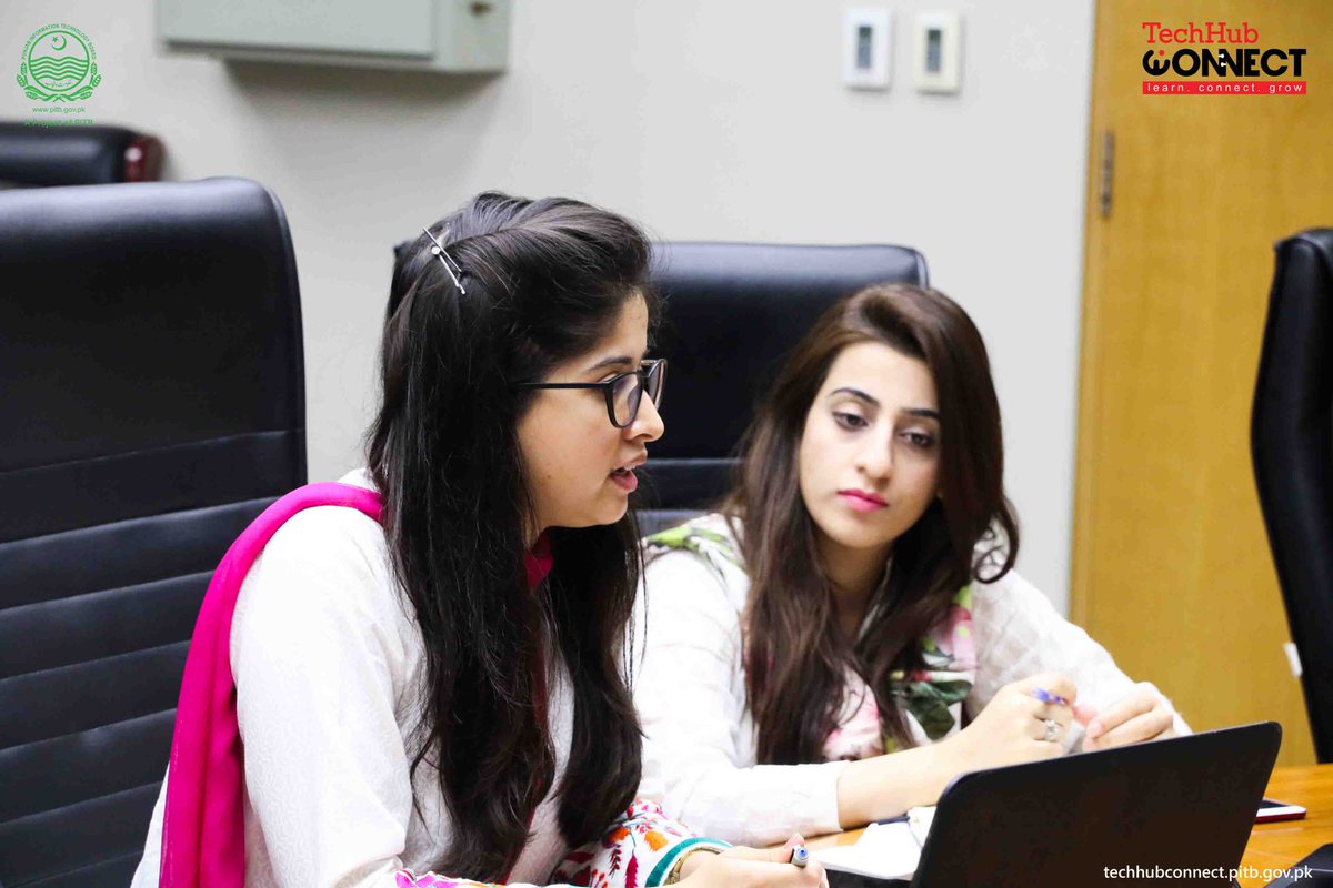 TechHubConnect's tweet photo. A video-con was conducted by #TechHubConnect to bring all the committee members up to speed with the progress of the #ITCensus https://t.co/rljjWjGDyg